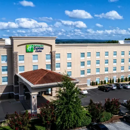 Holiday Inn Express & Suites COOKEVILLE by IHG