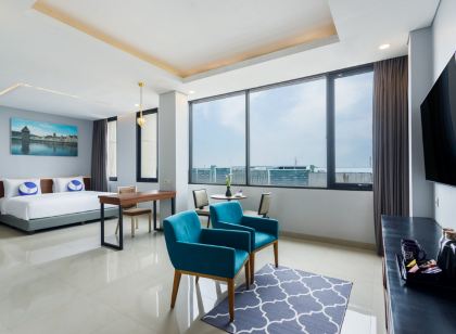 Fox Lite Hotel Cikarang