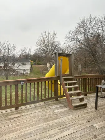 Quaint and Cozy Hamlet