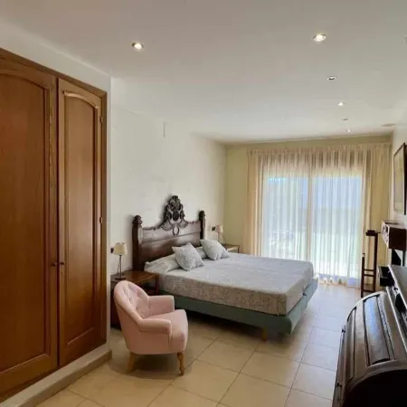 Judibar House with Barbecue and Pool with Jacuzzi in Calonge, Costa Brava.