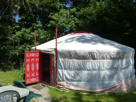 yurts near saint malo, sea, Mont Saint Michel and emerald coast