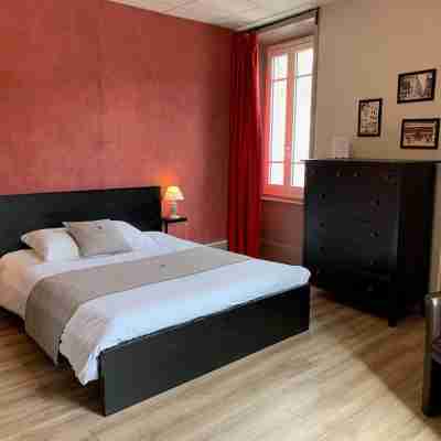 Hôtel du Midi Rooms