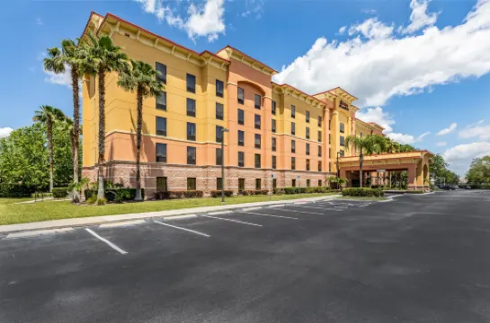 Hampton Inn & Suites Orlando-South Lake Buena Vista Hotels in Kissimmee