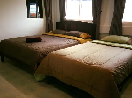 Surada Guesthouse