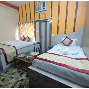 Emblic Hotel & Restaurant, Bolpur