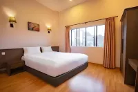 Hills Aranda Nova Hotel
