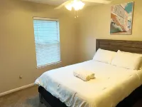Downtown Family Home - Minutes to WB Stadium, Vista, 5 Points