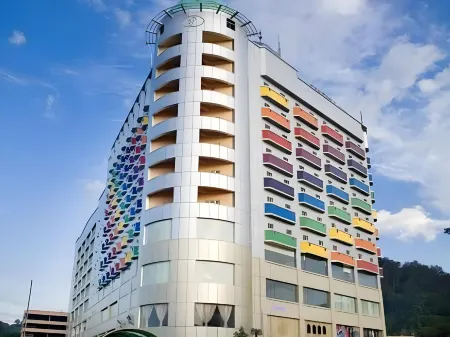 Purnama Hotel Limbang Отели в г. Limbang Division