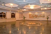 Hotel Arya - Unmarried Couples Are Not Allowed