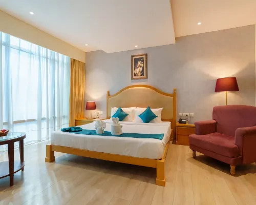 The Platinum Hotel Hotels near Abids