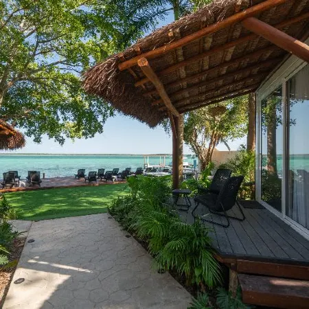 Casa Aakal Lagoon Front