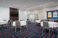 Hampton Inn and Suites by Hilton Naples South Hotels in Lely Resort
