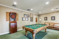 Comfy Condo-KING bed-POOL-HOTub-Pet-Wifi-Gym-Gate-by-Tampa Palms-Cory Lake Isles