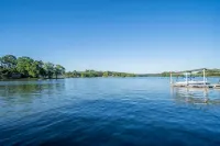 Echo Point Lake House - Lake Hamilton