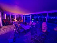 Apollo Beach Retreat Pet-Friendly 3Br w/ Private Heated Pool, Preserve & Beaches