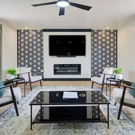 Perfect modern space to relax & play. Central & close to all attractions!