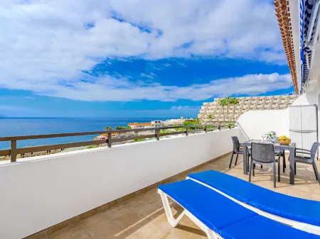 Panoramic Oceanview Escape Arena Отели рядом с достопримечательностью «Beach Chica»