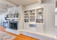“Sweet Home Oklahoma” House - Large home with 4 bedrooms and fenced yard+garage!