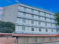 Townhouse Oak Palembang Near Jembatan Ampera Formerly Azzura Hotel Hotel dekat Jembatan Ampera