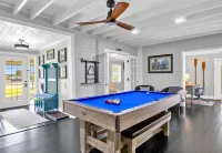 The Real McCoy: Historical Charm w/Pool, Views