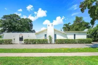 The Garden of Eden | Beautiful Villa w/ Pool & Game Room