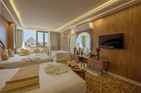 The Muse Pyramids Inn Отели рядом с достопримечательностью «Pyramid of Teti»