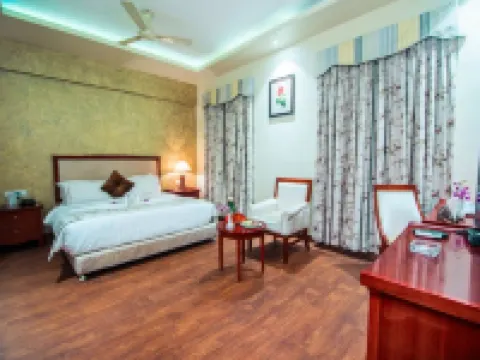Club Paraiso Hotels in Raipur