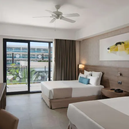 Serenade Punta Cana Beach & Spa Resort