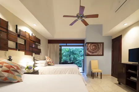 Pumilio Mountain & Ocean Hotel Отели в г. Хако