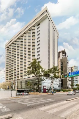 Grand Mercure Recife Boa Viagem Hotels near Galeria Corbiniano Lins
