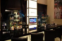 Phoenix Hotel by Hhg