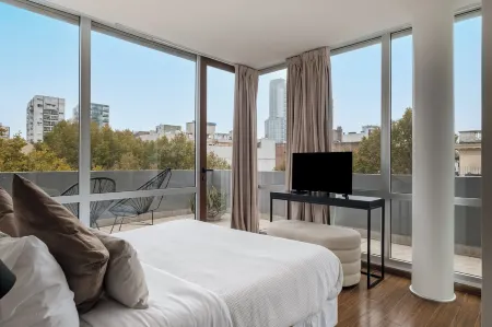 Nido at Palermo Soho Square Отели рядом с достопримечательностью «Сад Ботанико Карлос Тайс»