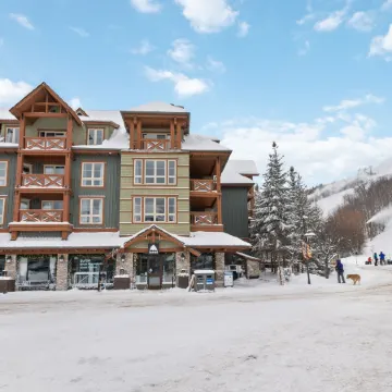 Chateau Ridge Chalets