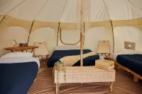 Hôtel Uniq - Domaine Saint-Bernard Hotels near The Apostles of Infinite Love