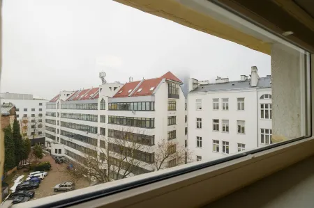 ShortStayPoland Żelazna (B146) Отели рядом с достопримечательностью «Литературный музей имени Адама Мицкевича»