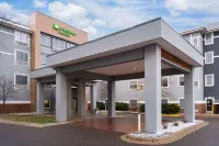 Wyndham Garden Otsego-Minneapolis Hotels near Lupulin Brewing