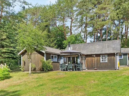 7 Person Holiday Home in Kolind by Traum