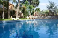 Casa Rubino - Confortevole Casa Con Ampio Spazio Esterno e Piscina Privata - Bungalows