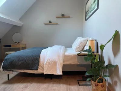 Royas Home Private Studio Hotels in Nossegem