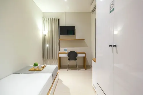 TwoSpaces Living at Zena Mozia Hotels in Pagedangan