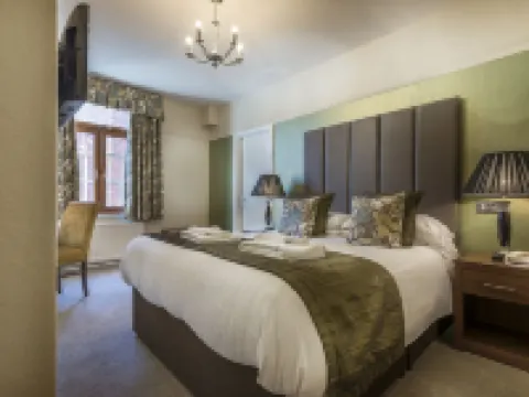 The Royal Oak Hotel, Welshpool - the Coaching Inn Group Hotels in Welshpool