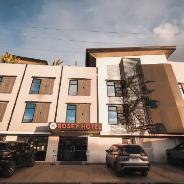 Rosey Hotel Hotels near Nueva Ecija University of Science and Technology, General Tinio Campus