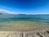 Bright and Cozy Apartment With Balcony in Kastel Luksic Hotels in Kastel Luksic