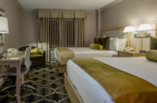 鐘樓飯店 住宿飯店