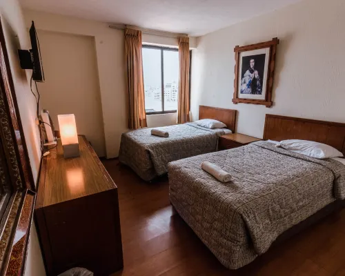 Hotel El Plaza Centro de Lima Hotels near Gran Chimu