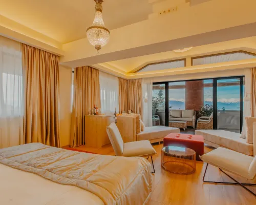 Seventeen Rooms Hotels in Telavi