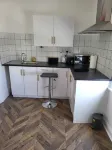 Lovely Double Room in a Flat Hotels in Stone