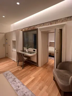 Martina Suites Spagna/스파냐 호텔