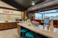 Tru by Hilton Raleigh Garner Отели в г. Клейтон