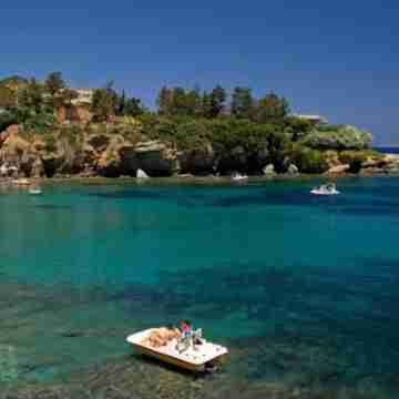 Renia Studios Standard Studio Overlooking the Swimming Pool Others